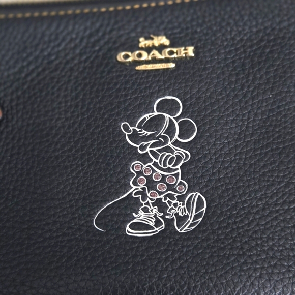 Coach X Disney - Minnie Mouse - Black and Tan Leather Wristlet - Picture 3 of 5